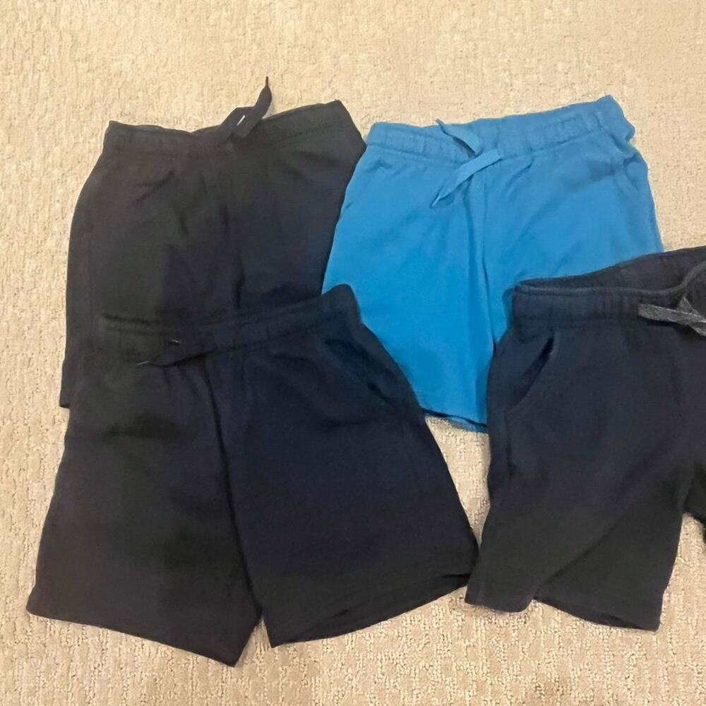Cat & Jack boys xs 4/5 shorts 4 pack